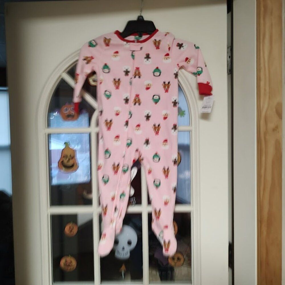 New Carter's Soft Fleece Pink Christmas Designed Sleeper Size Girl's 24 Months